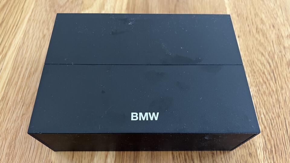 1/43 BMW E46 328Ci（BMW純正）－（かつての所有車②）: 僕と